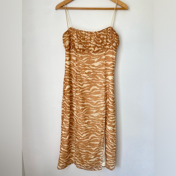 Camila Coelho Dress Women’s Medium Bailee Midi Brown Zebra Revolve - Picture 4 of 16